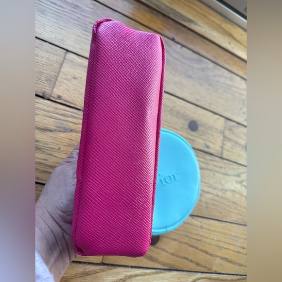 Dior Travel Pouch Set – Pink & Blue Cosmetic Bags + Silver “D” Charm – Authentic - Picture 12 of 14